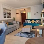 Le Ptit Ecrin Du Lerins Апартаменты *