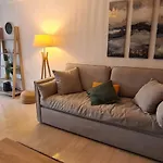 Le Ptit Ecrin Du Lerins Апартаменты