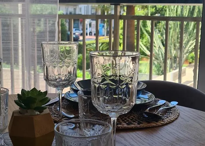 Lejlighed Le Ptit Ecrin Du Lerins