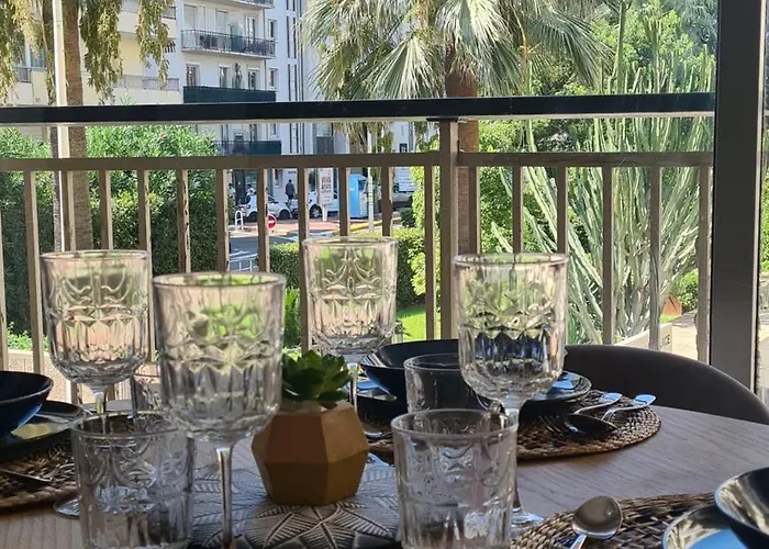 Le Ptit Ecrin Du Lerins Lejlighed