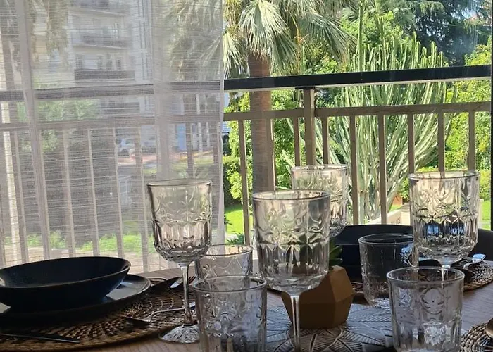 Lejlighed Le Ptit Ecrin Du Lerins